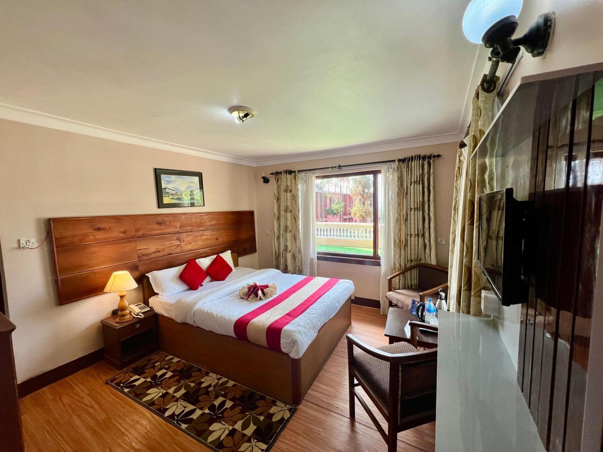 Mount Everest Hotel & Resort Nagarkot Exterior photo